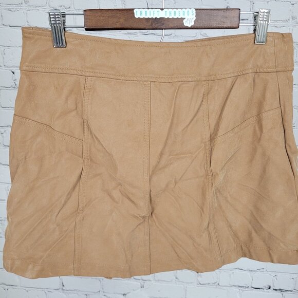 Free People Tan Brown Faux Leather Belted Buttoned Front Slit Mini Skirt Size 10 - Picture 8 of 13